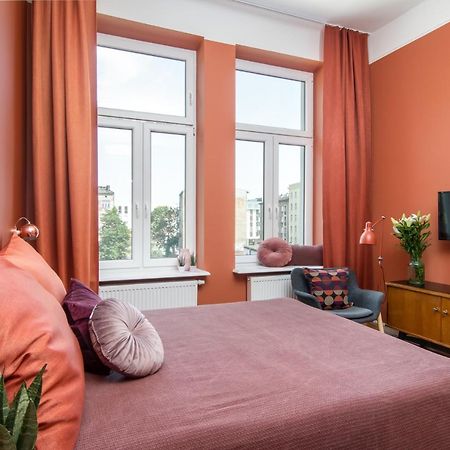 Barbacan Suites - Old Town Apartments - By Upstairs Krakow Bagian luar foto