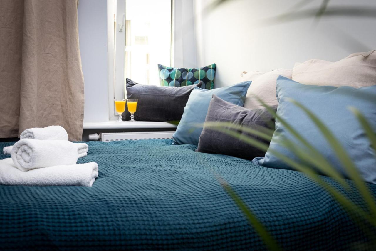Barbacan Suites - Old Town Apartments - By Upstairs Krakow Bagian luar foto
